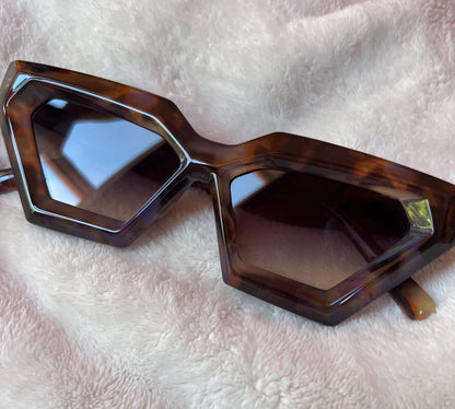 Geometric Cateye Sunglasses